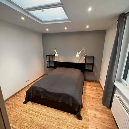 Center I Family I Business I Internet I Netflix Apartment Coburg