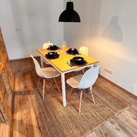 Center I Family I Business I Internet I Netflix Apartment *